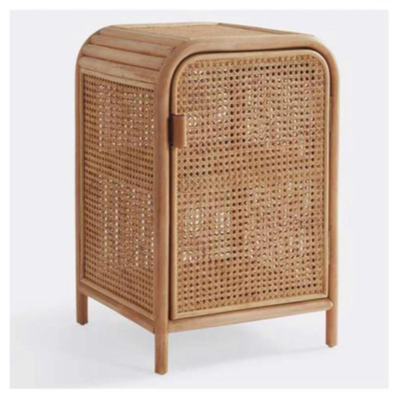 Clara Nightstand