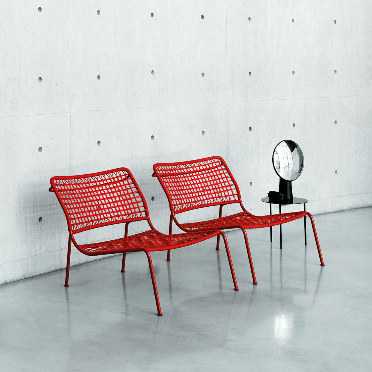 Neta Chair