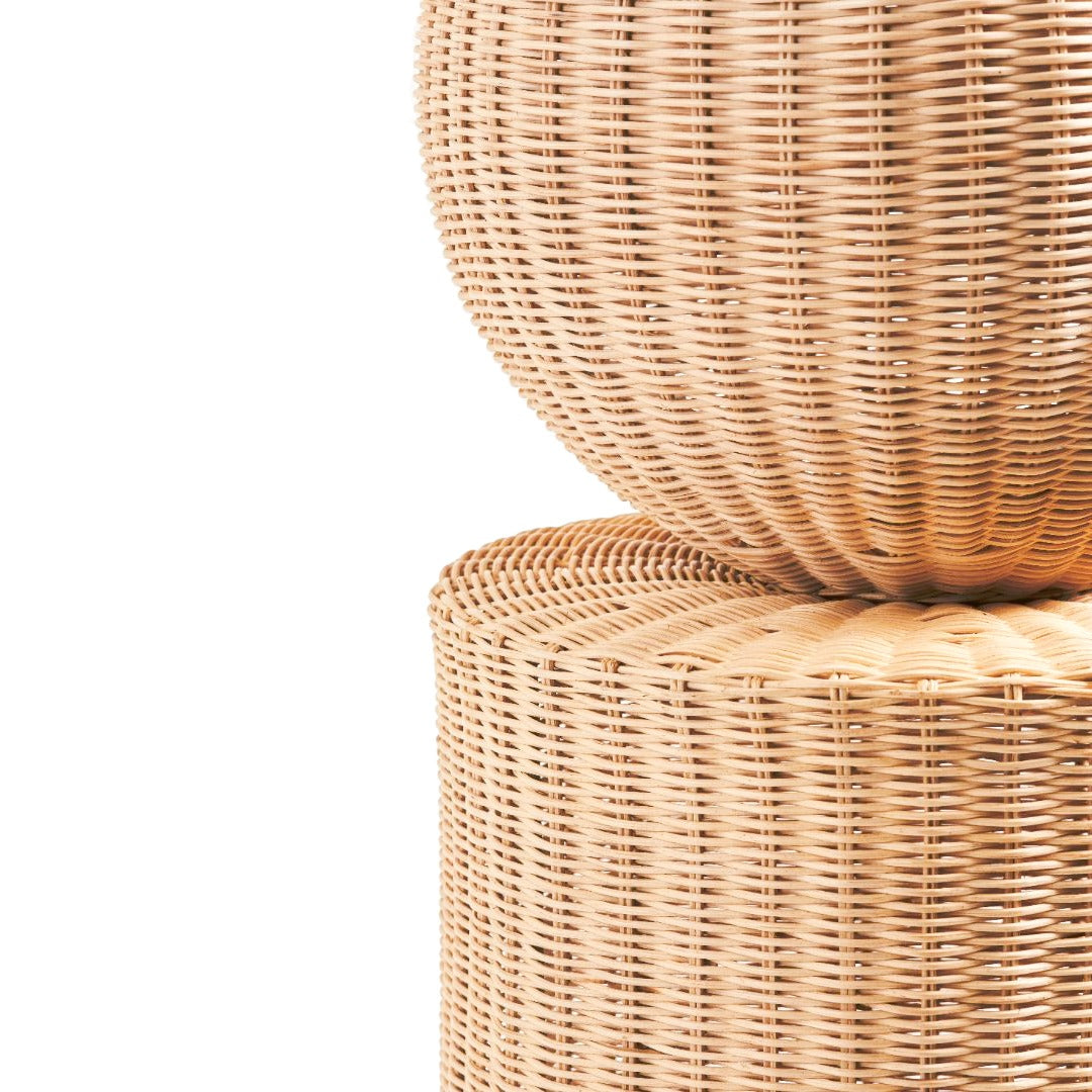 مصباح أرضي أورا