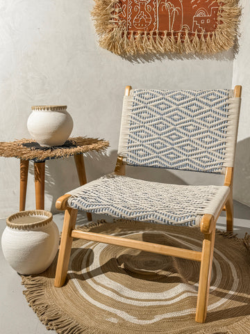 Manoria Chair